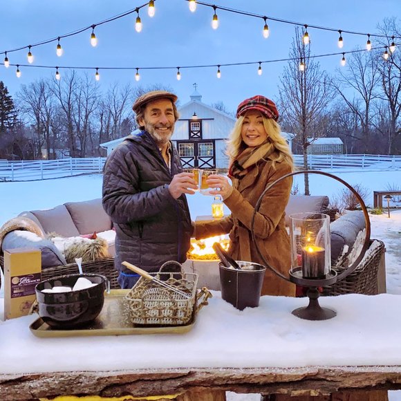 Lisa Challenger - Picture 5 of 16